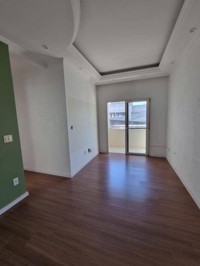 Apartamento à venda com 2 quartos, 50m² - Foto 3