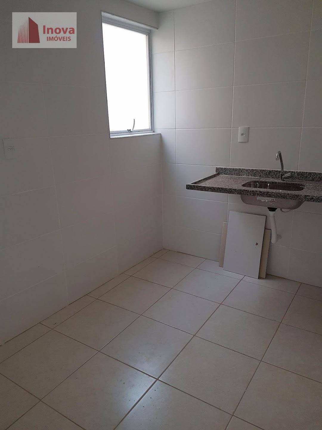 Apartamento à venda com 2 quartos, 62m² - Foto 15