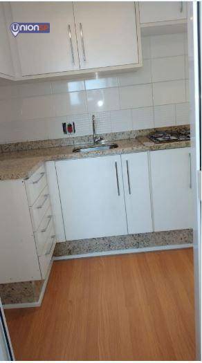 Apartamento à venda com 3 quartos, 63m² - Foto 7