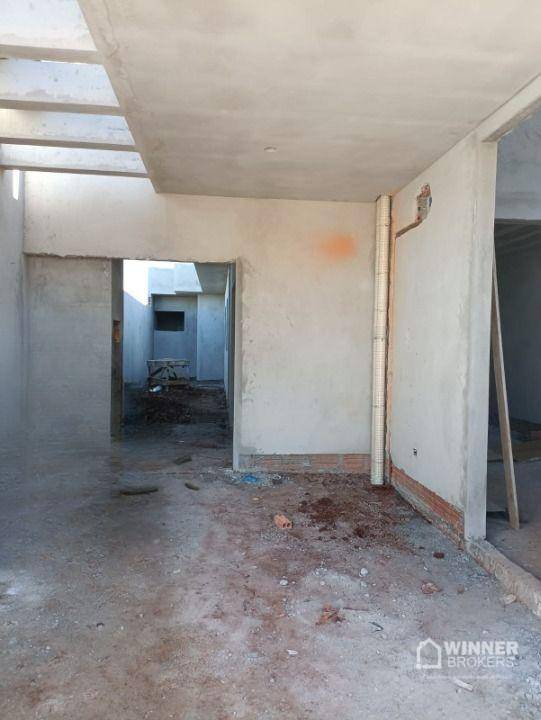 Casa à venda com 3 quartos, 100m² - Foto 3
