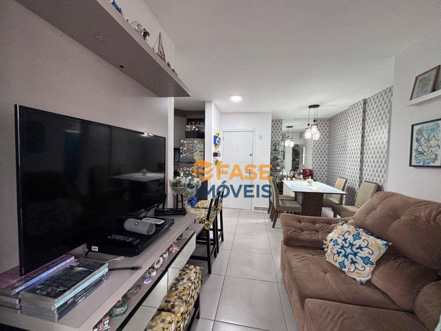 Apartamento à venda com 2 quartos, 6356m² - Foto 1