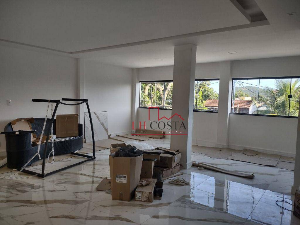 Casa de Condomínio à venda com 3 quartos, 380m² - Foto 3