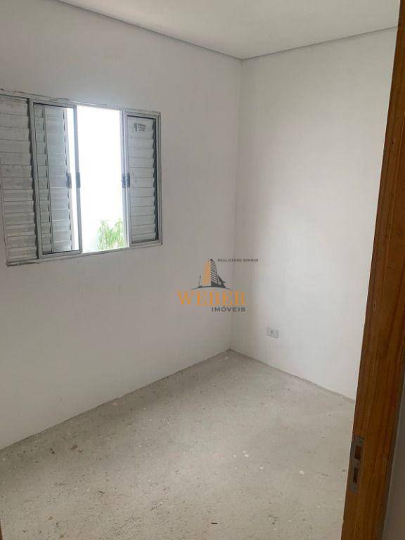 Casa à venda com 3 quartos, 71m² - Foto 8