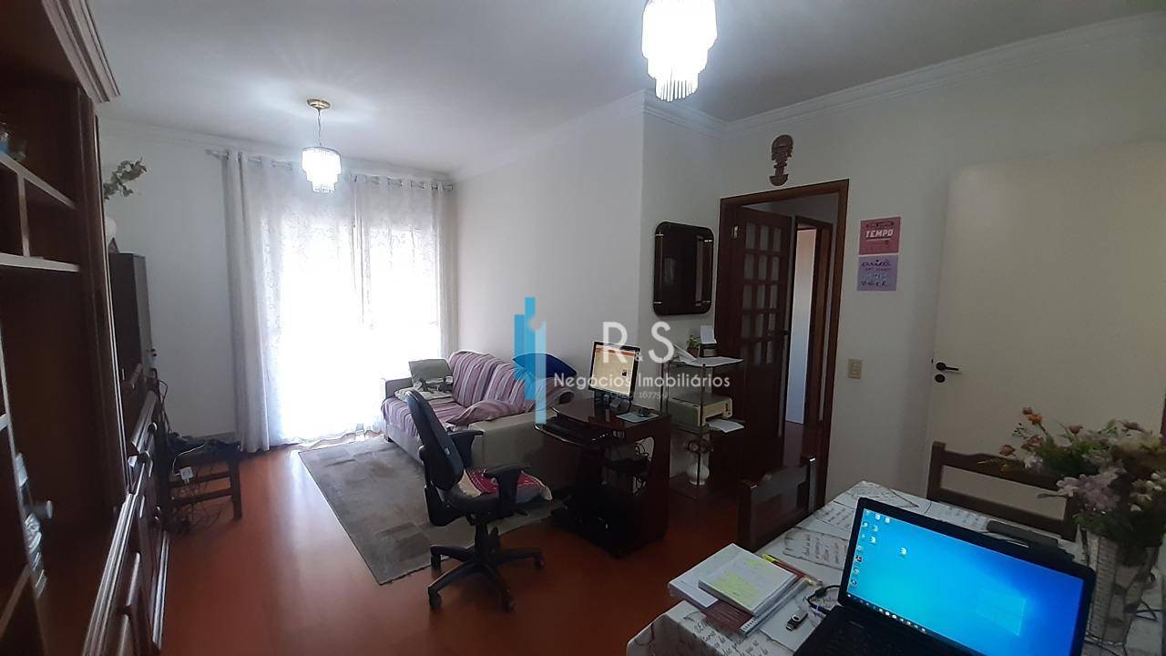 Apartamento à venda com 3 quartos, 82m² - Foto 9