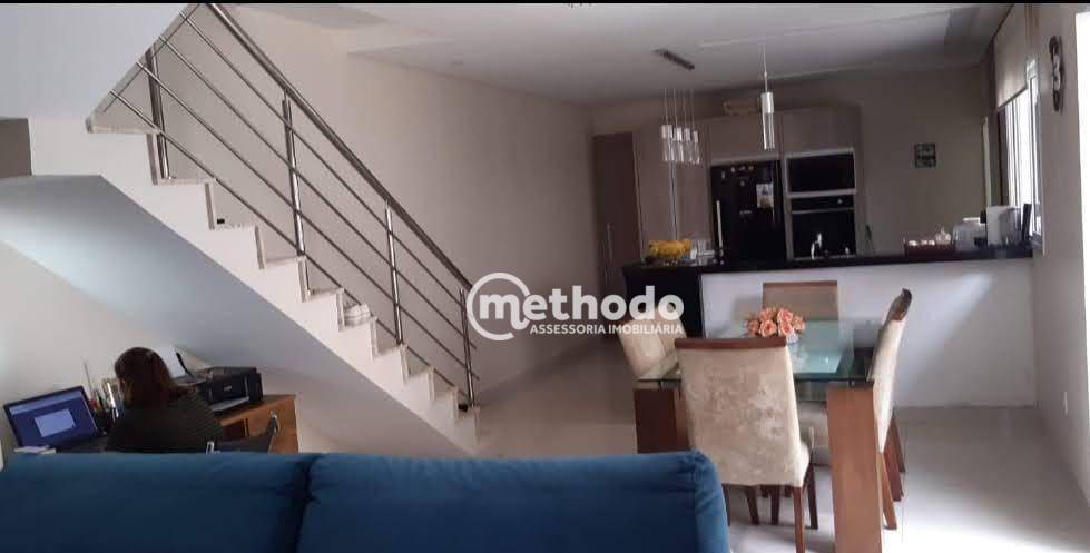 Casa à venda com 3 quartos, 330m² - Foto 1