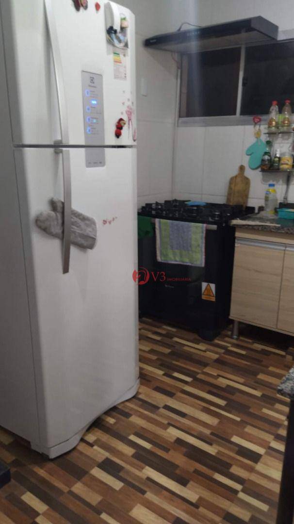 Apartamento à venda com 2 quartos, 48m² - Foto 8