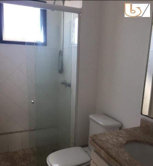 Apartamento para alugar com 3 quartos, 98m² - Foto 3