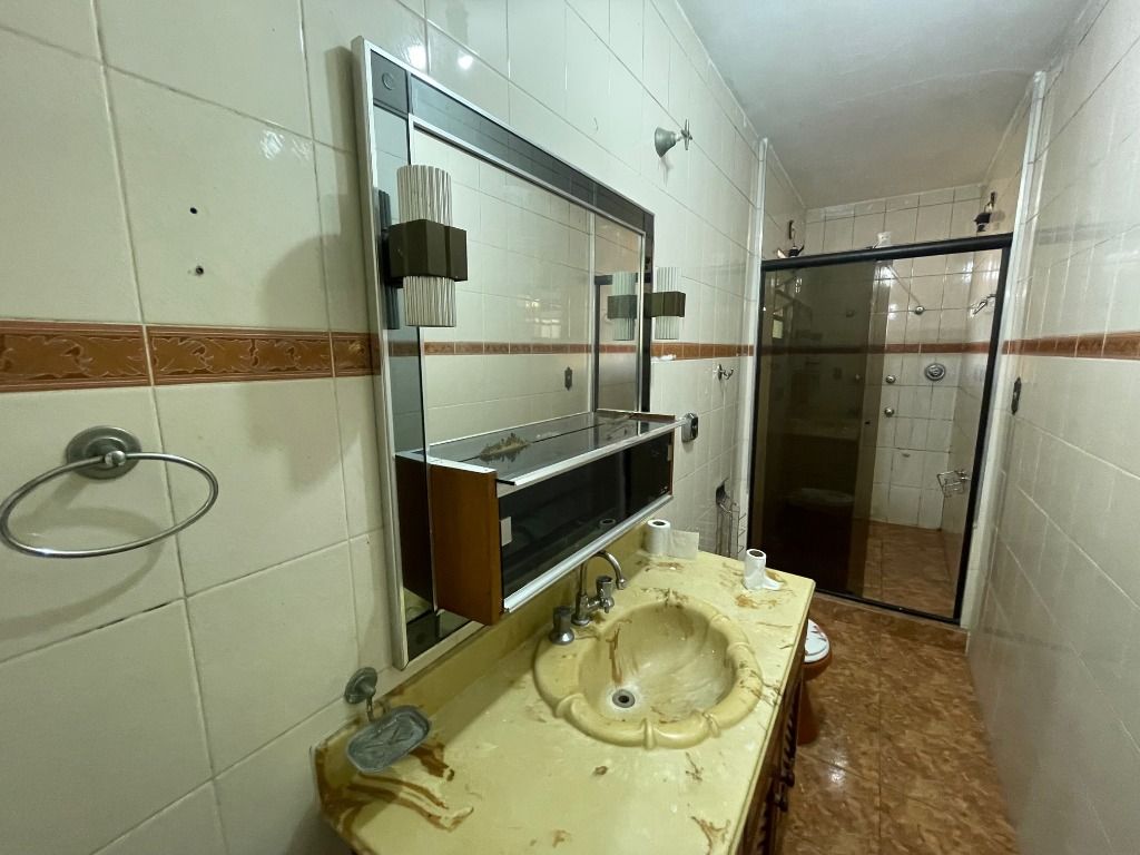 Sobrado à venda com 3 quartos, 121m² - Foto 2