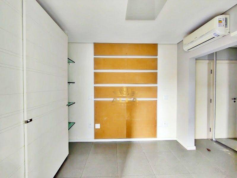 Apartamento à venda com 3 quartos, 136m² - Foto 11