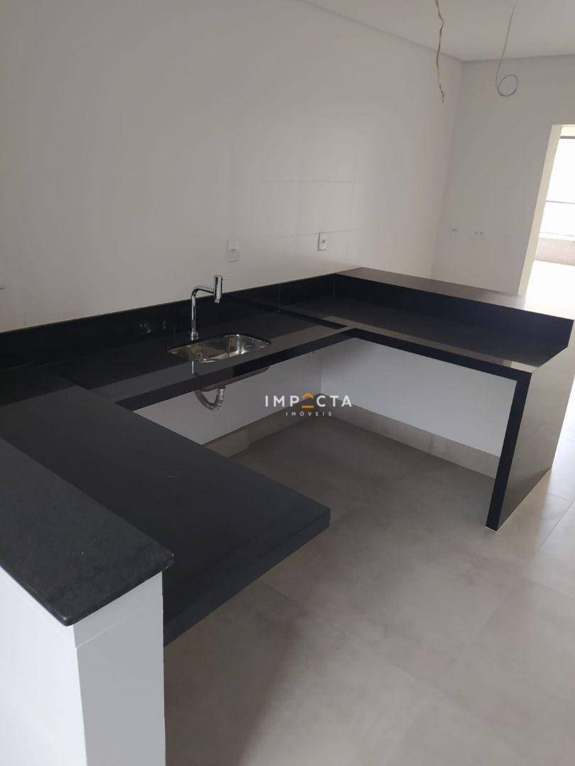 Apartamento à venda com 3 quartos, 125m² - Foto 11