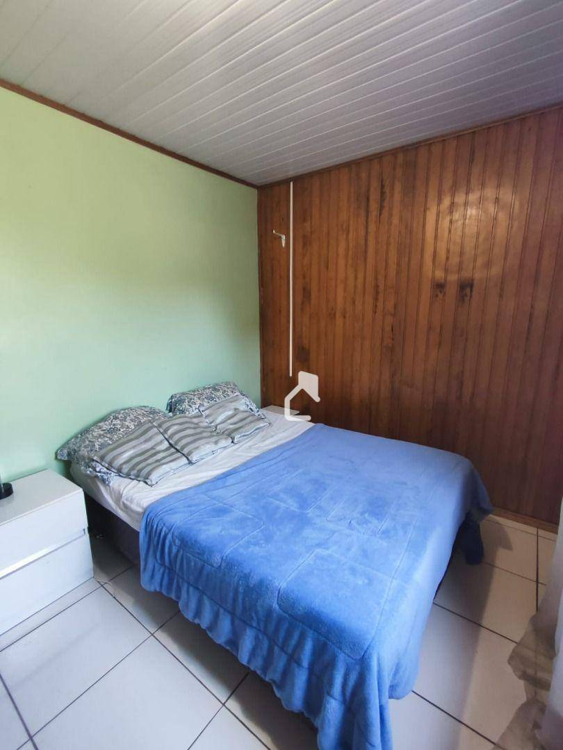 Casa à venda com 3 quartos, 69m² - Foto 8