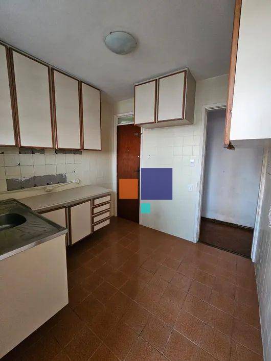 Apartamento à venda com 2 quartos, 68m² - Foto 5