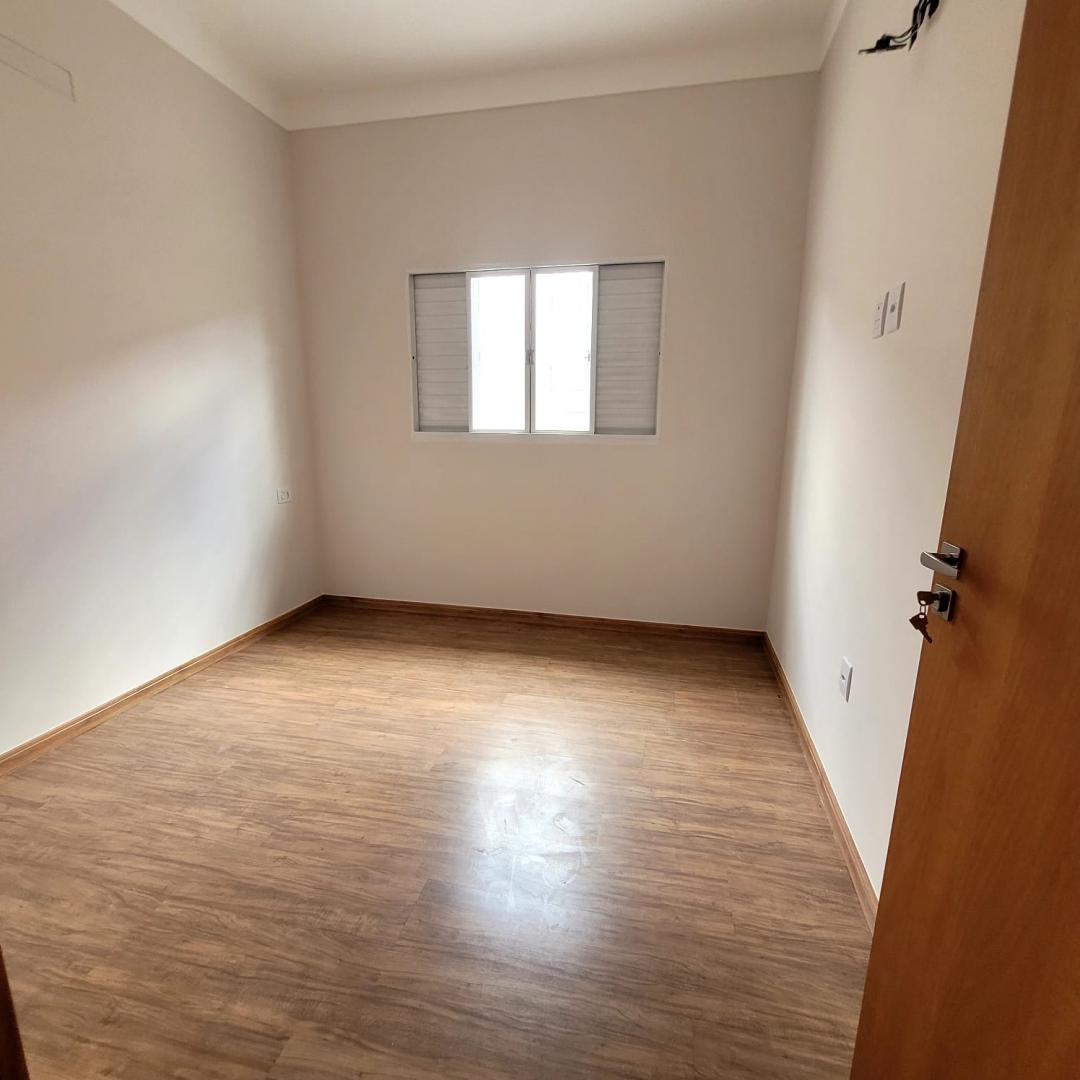 Casa à venda com 3 quartos, 136m² - Foto 9