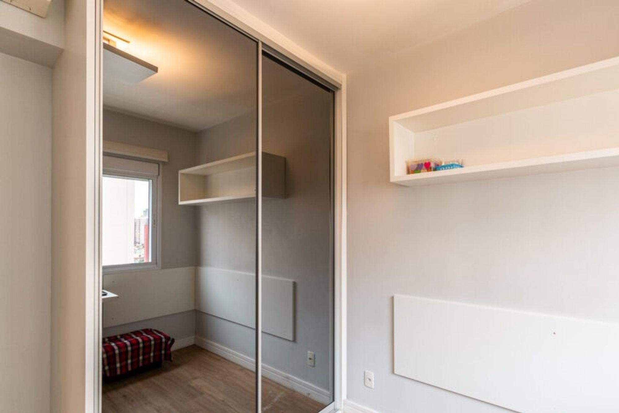 Apartamento à venda com 3 quartos, 104m² - Foto 7