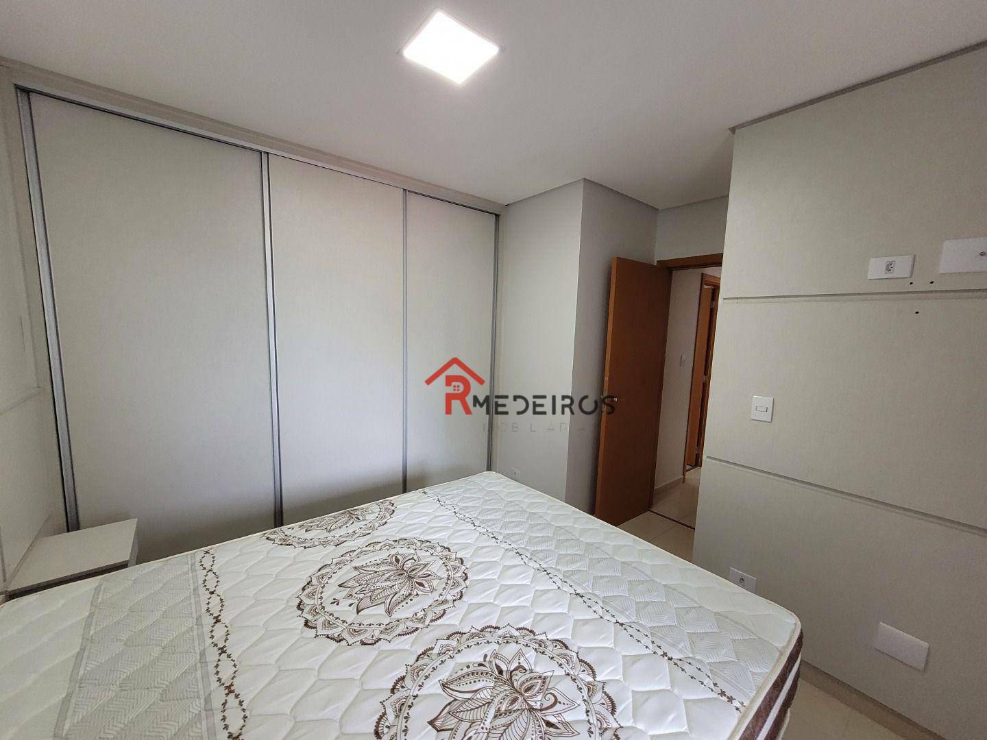 Apartamento à venda com 2 quartos, 78m² - Foto 16