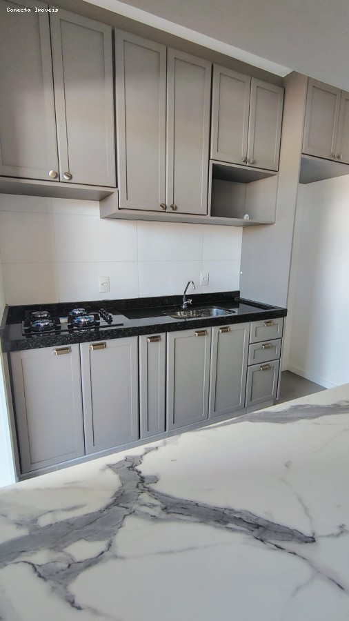Apartamento para alugar com 2 quartos, 65m² - Foto 30