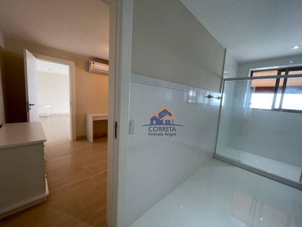 Casa à venda com 7 quartos, 400m² - Foto 34