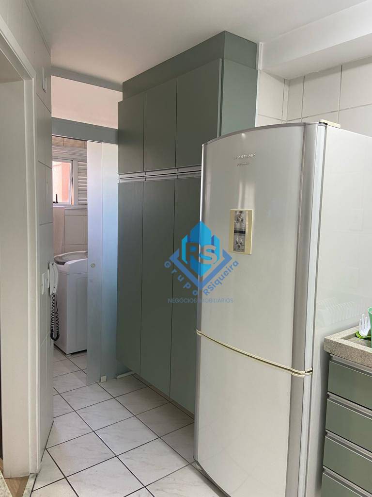 Apartamento à venda com 1 quarto, 44m² - Foto 12