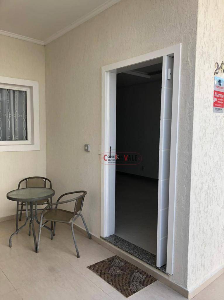 Sobrado à venda com 3 quartos, 196m² - Foto 23