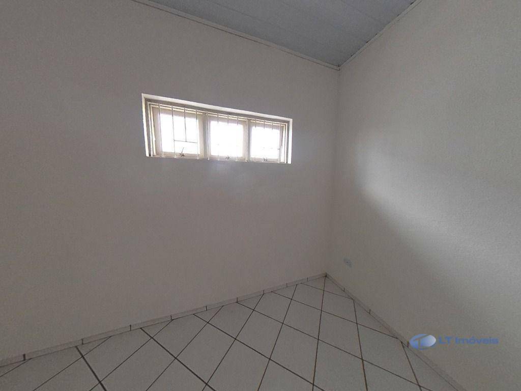 Casa para alugar com 3 quartos, 112m² - Foto 5