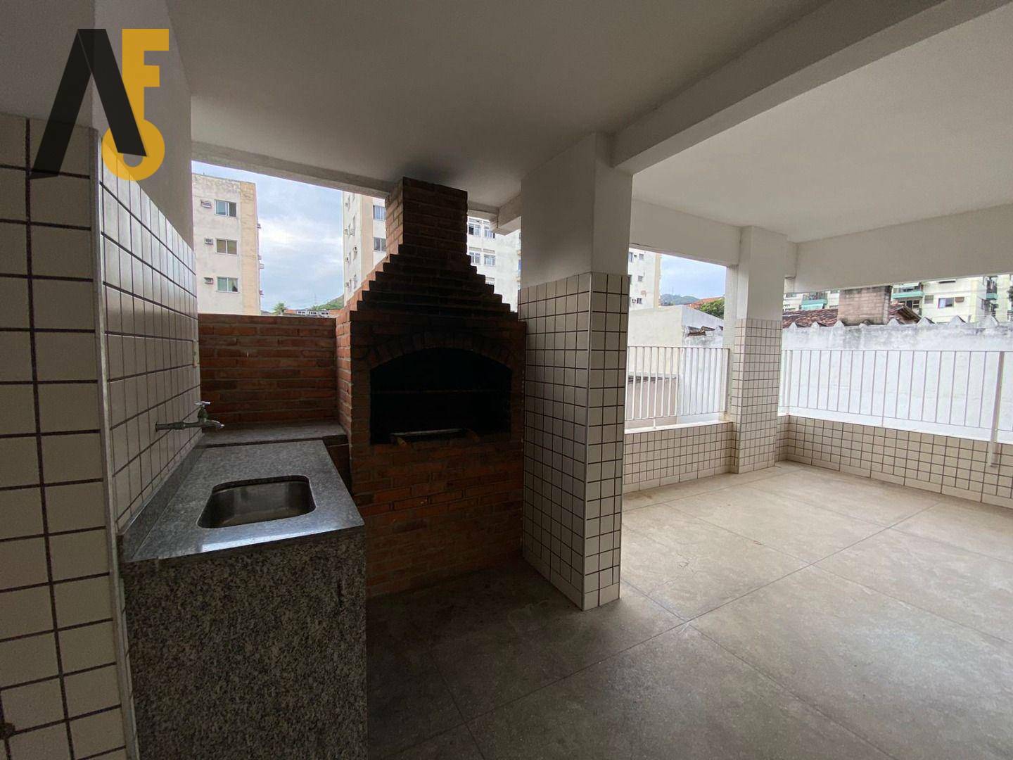 Apartamento à venda com 2 quartos, 87m² - Foto 14