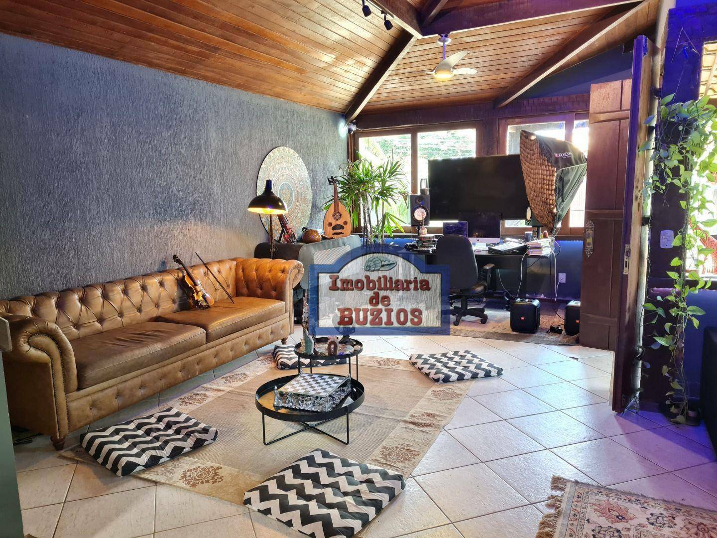 Casa à venda com 3 quartos, 198m² - Foto 12