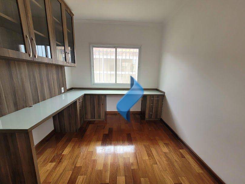 Casa à venda e aluguel com 3 quartos, 277m² - Foto 14