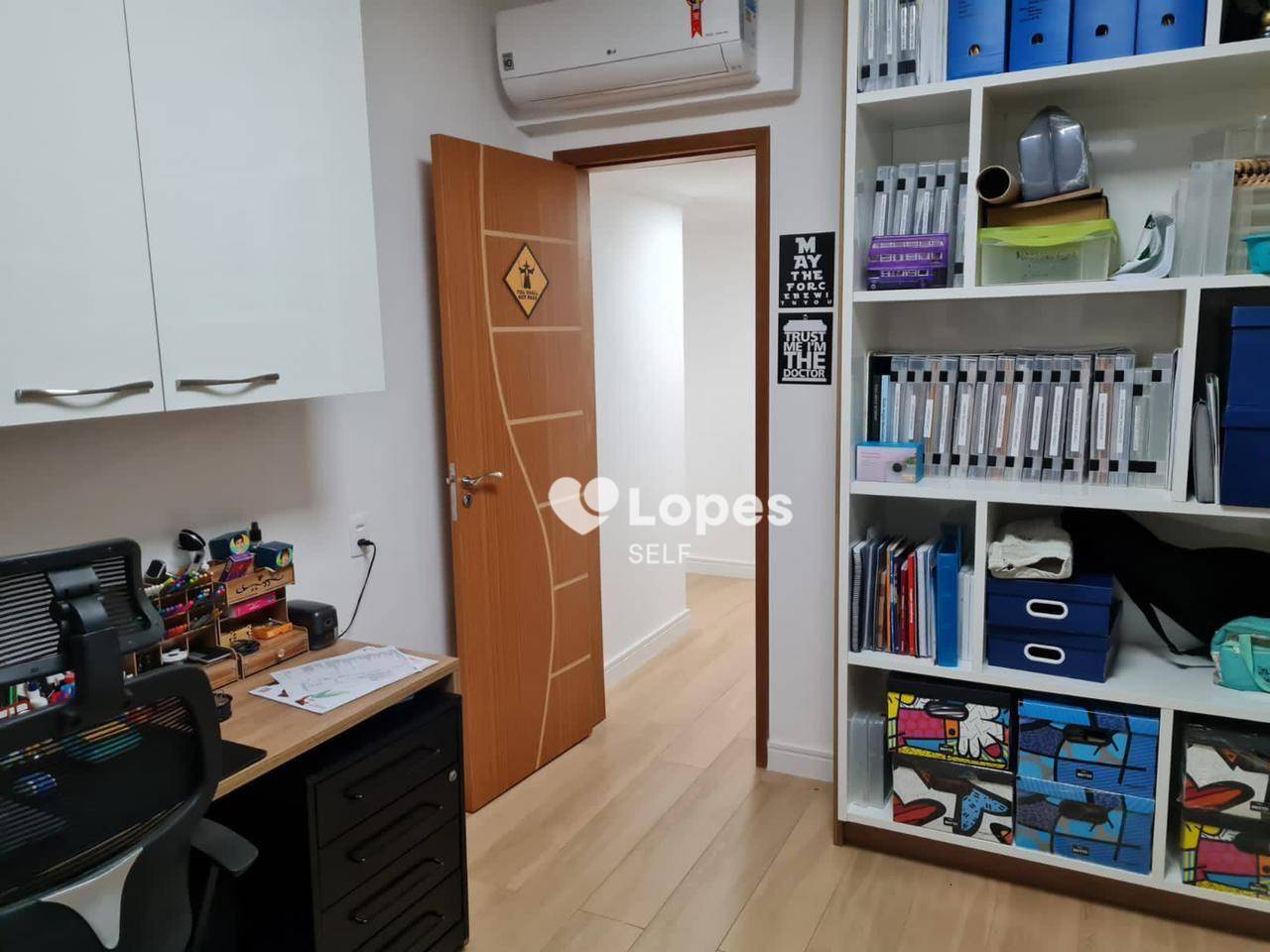 Apartamento à venda com 3 quartos, 140m² - Foto 12