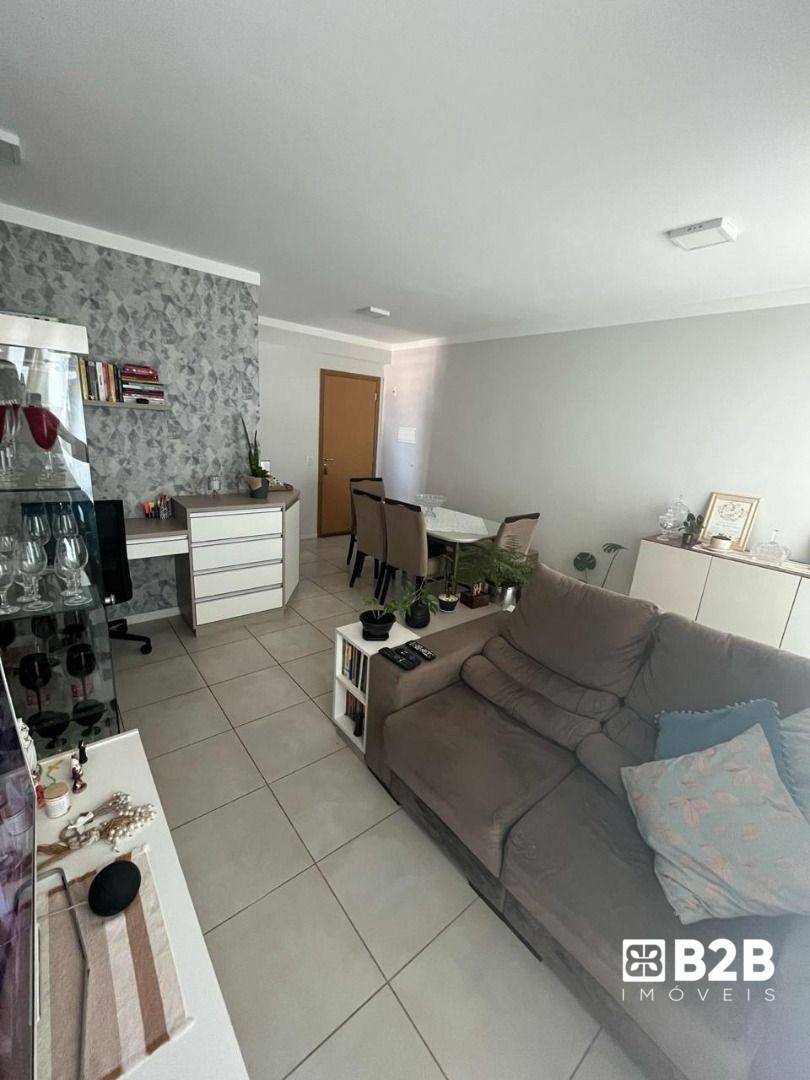 Apartamento à venda com 1 quarto, 46m² - Foto 11