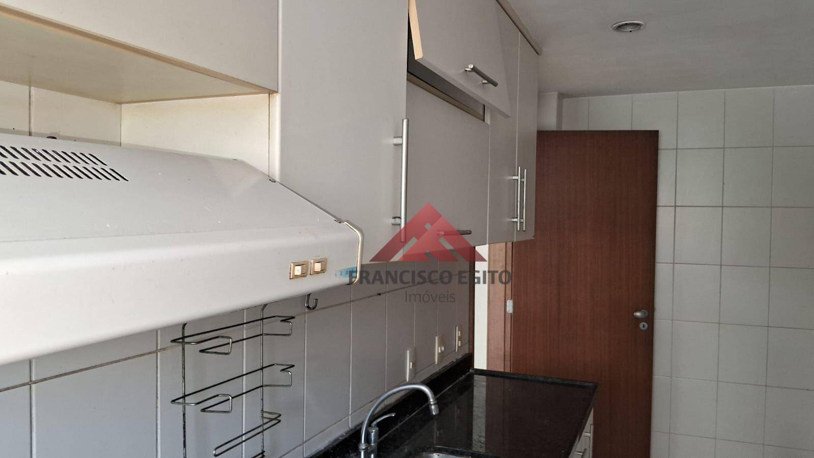 Apartamento à venda com 2 quartos, 78m² - Foto 13