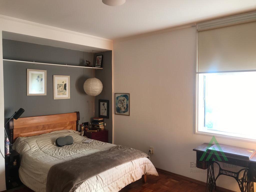 Apartamento à venda com 3 quartos, 180m² - Foto 6