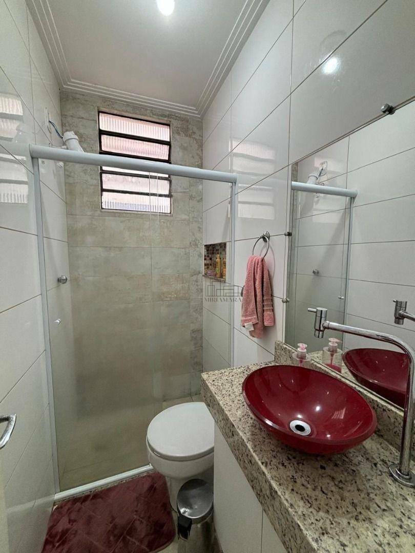 Apartamento à venda com 2 quartos, 70m² - Foto 10