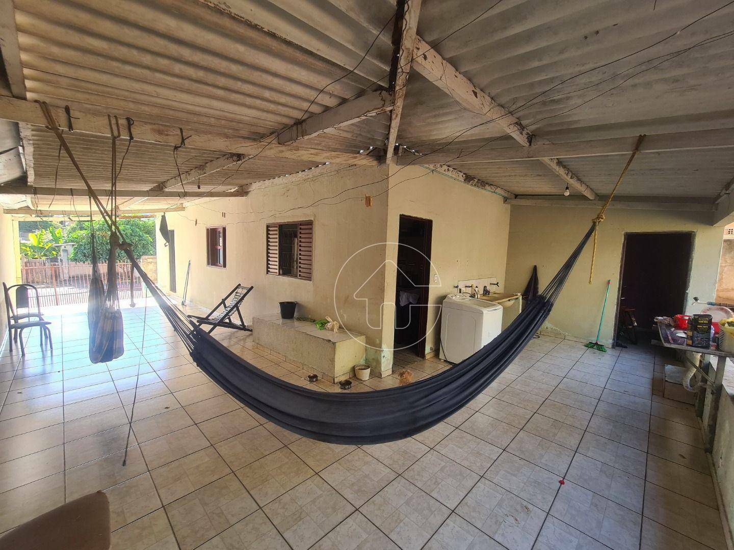 Casa à venda com 3 quartos, 170m² - Foto 4