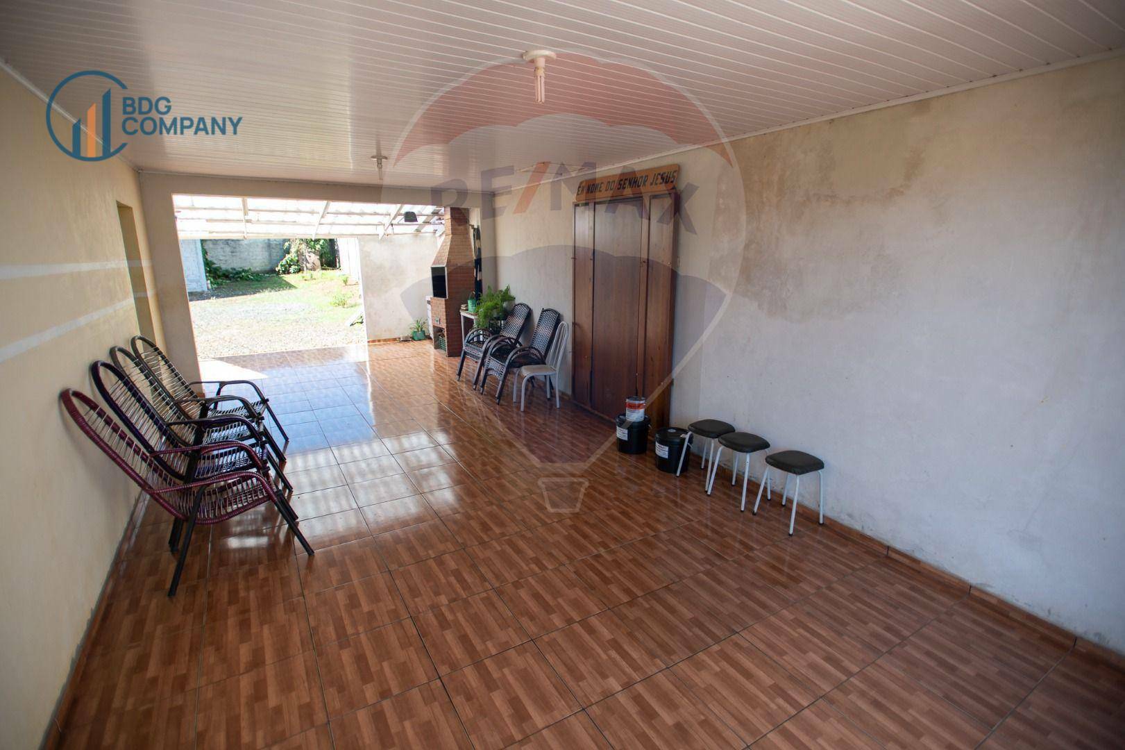 Casa à venda com 3 quartos, 95m² - Foto 4