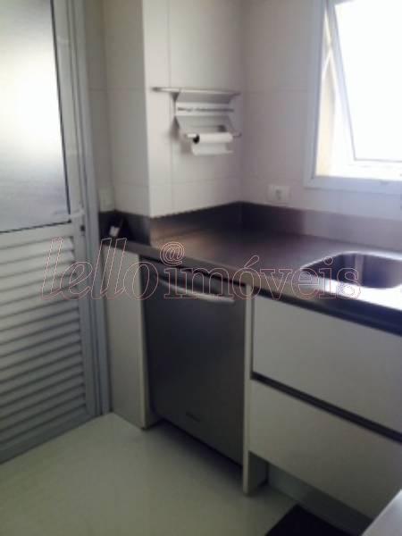 Apartamento à venda com 3 quartos, 192m² - Foto 11