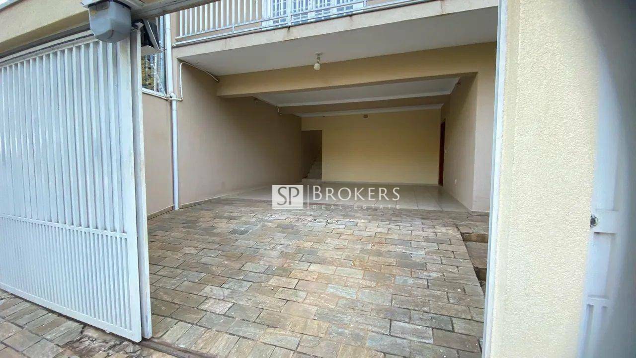 Casa à venda com 3 quartos, 230m² - Foto 36