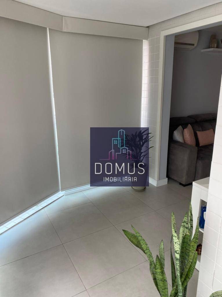 Apartamento à venda com 2 quartos, 62m² - Foto 9