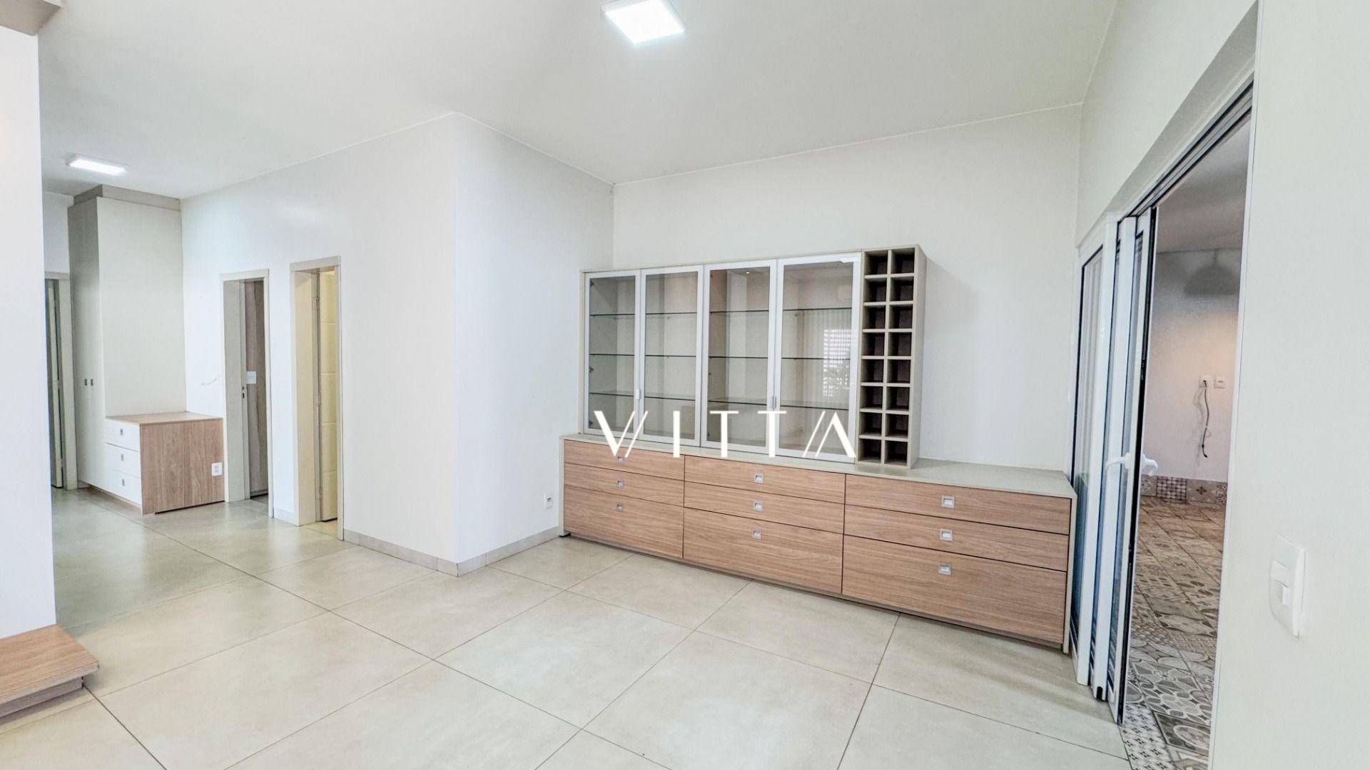 Casa, 3 quartos, 227 m² - Foto 2