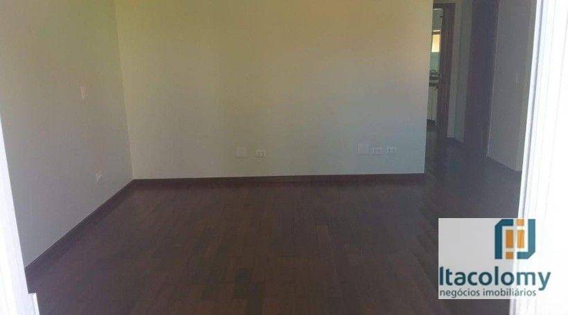 Casa de Condomínio para alugar com 4 quartos, 400m² - Foto 12