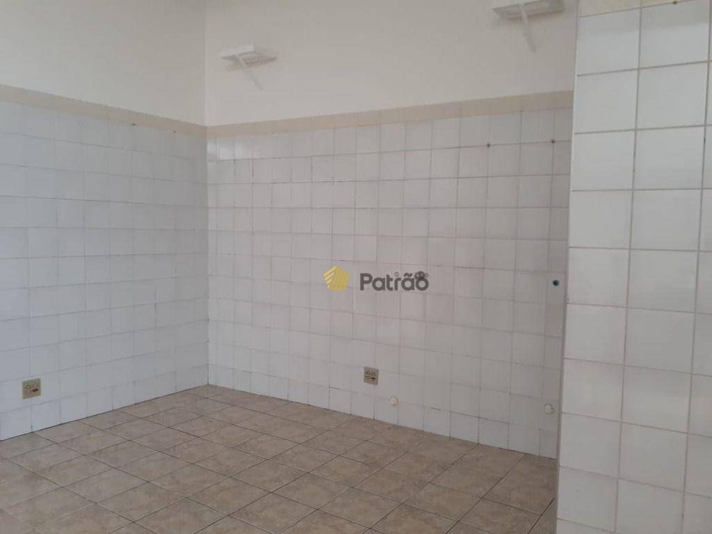 Sobrado à venda com 2 quartos, 246m² - Foto 21