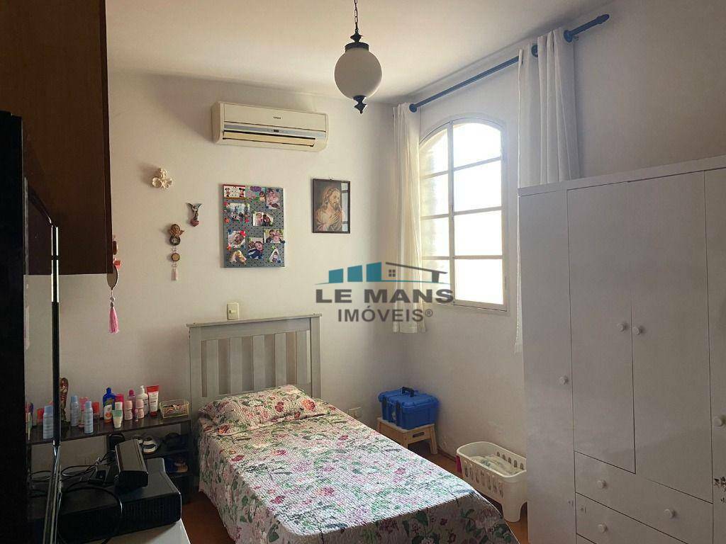 Casa à venda com 3 quartos, 116m² - Foto 19