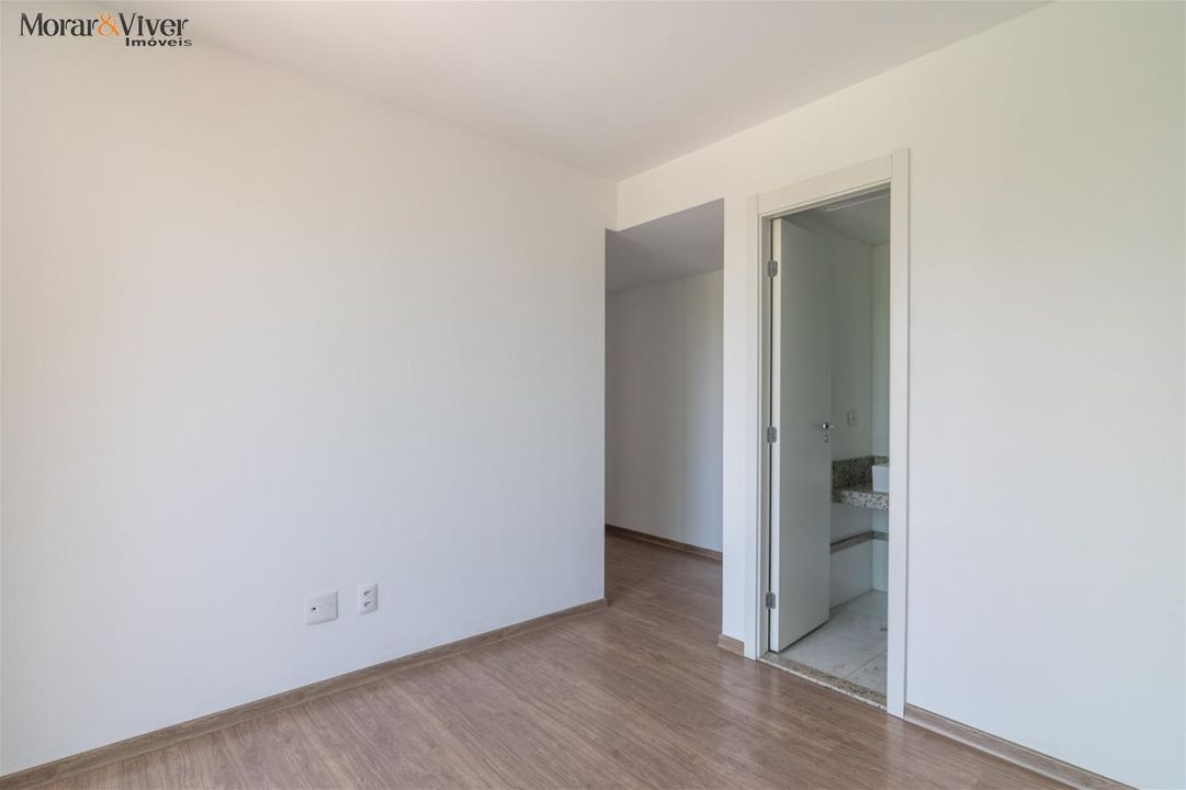 Apartamento à venda com 3 quartos, 97m² - Foto 12