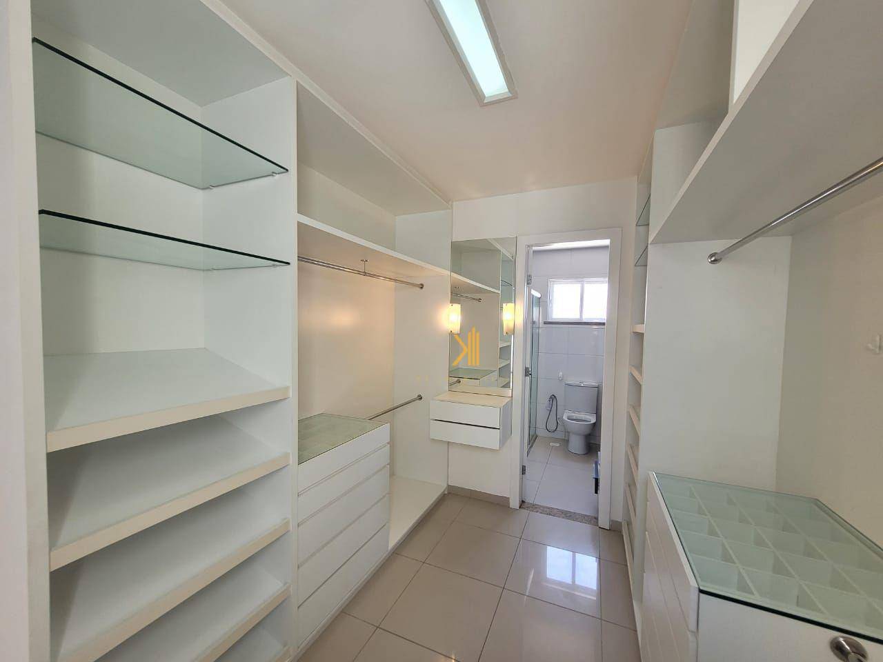 Casa à venda com 4 quartos, 200m² - Foto 18