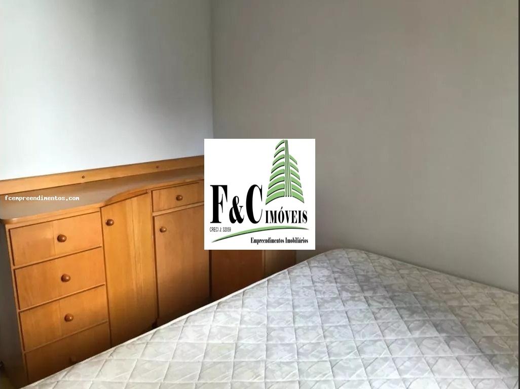 Apartamento à venda com 2 quartos, 75m² - Foto 4