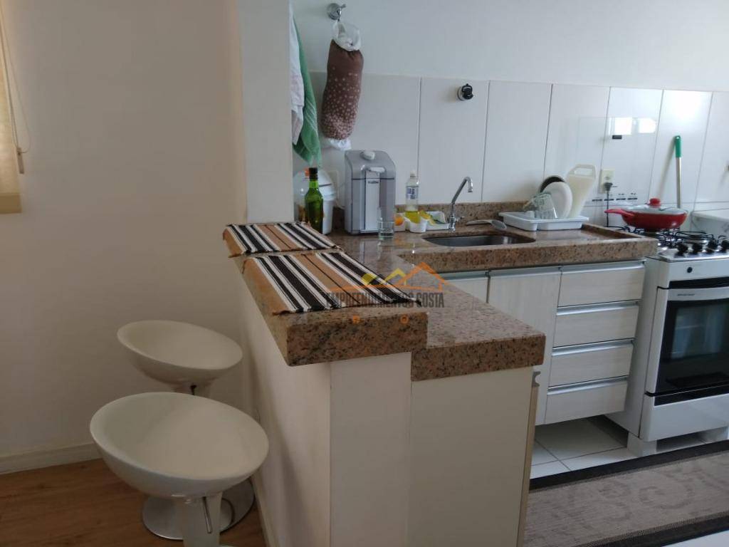 Apartamento à venda com 2 quartos, 46m² - Foto 8