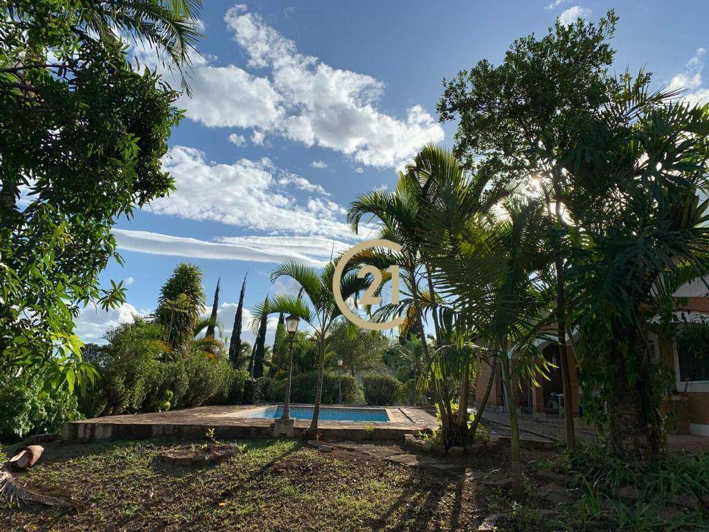 Chácara à venda com 6 quartos, 381m² - Foto 19