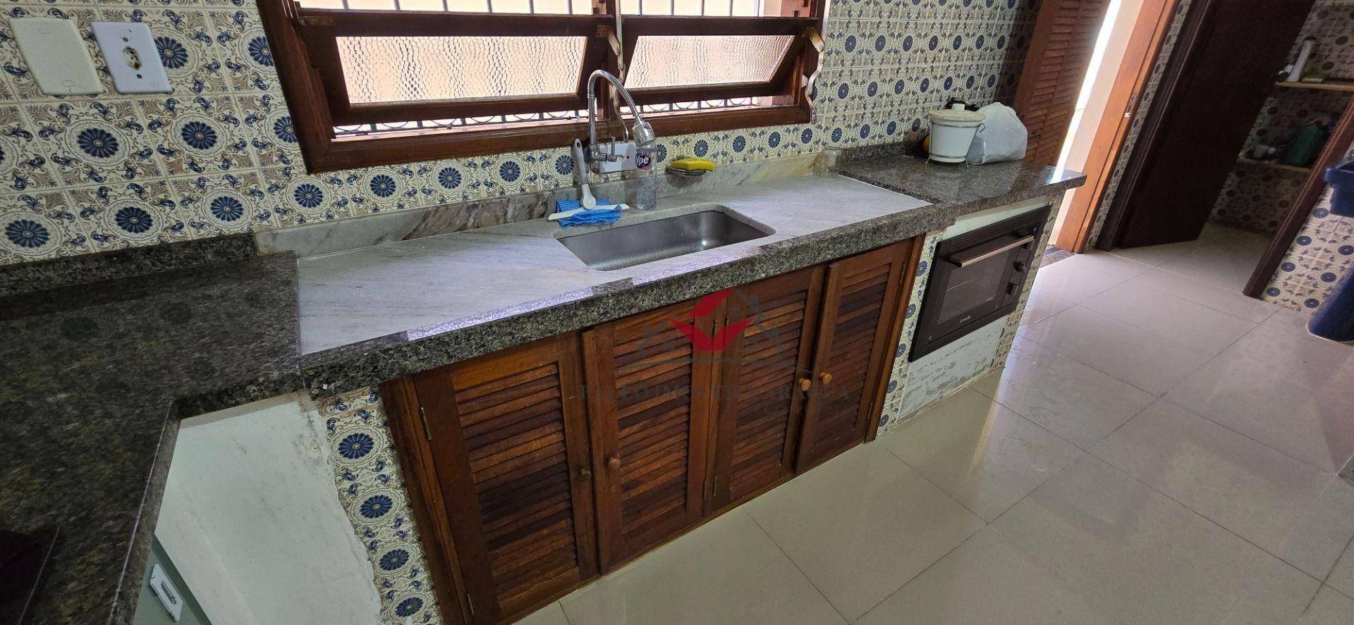 Casa à venda com 3 quartos, 200m² - Foto 6