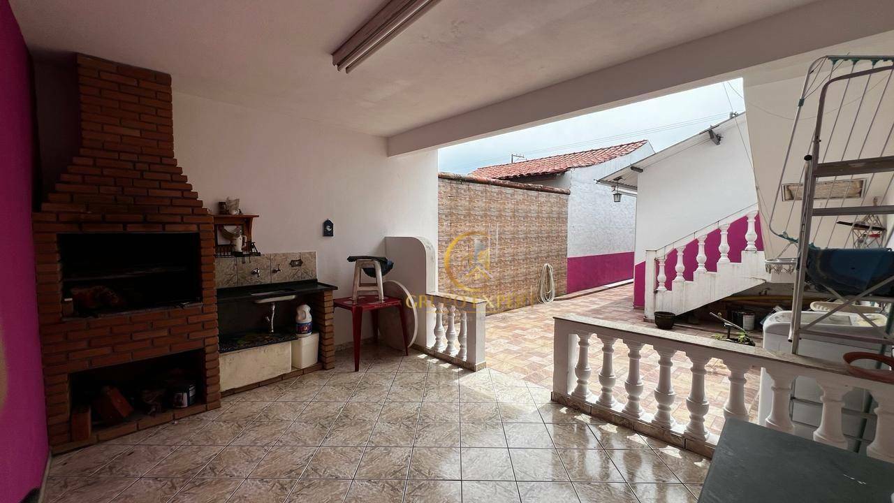 Casa à venda com 2 quartos, 80m² - Foto 15