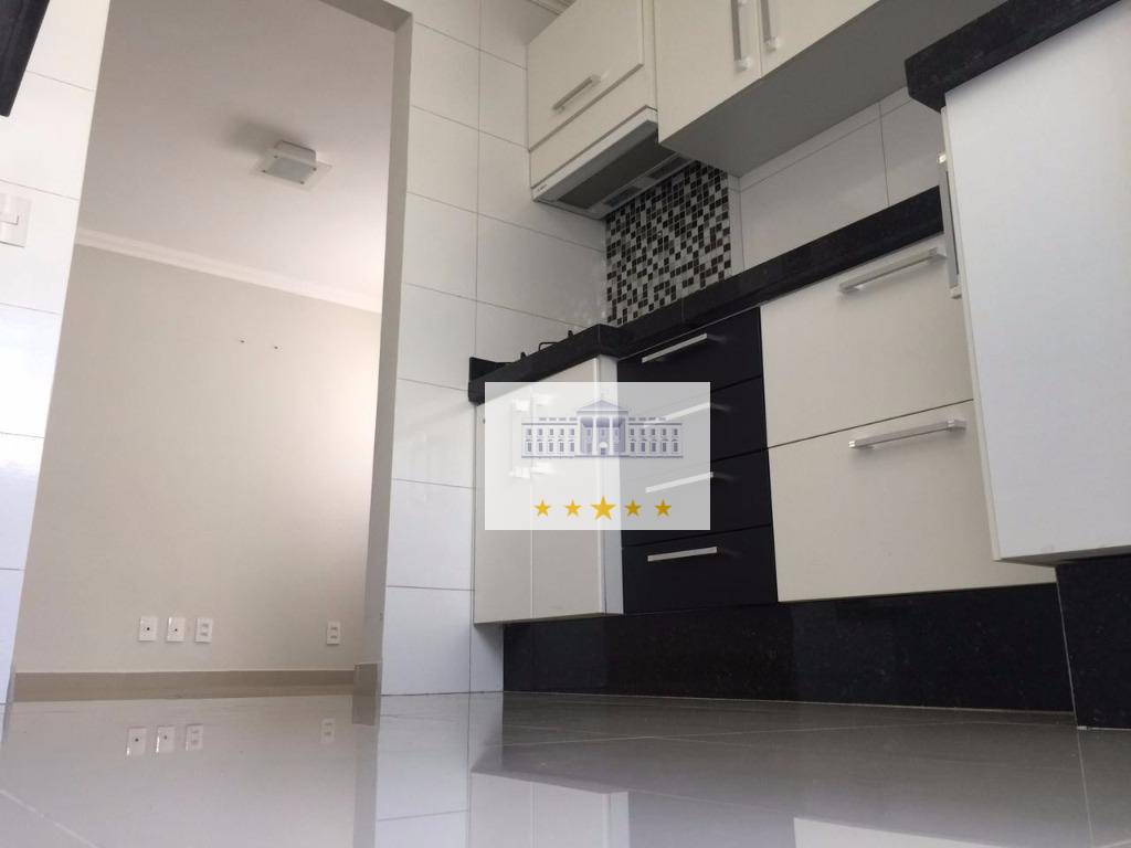 Apartamento à venda com 2 quartos, 45m² - Foto 1