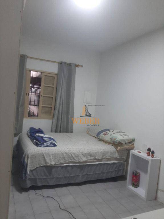 Sobrado à venda com 3 quartos, 160m² - Foto 18